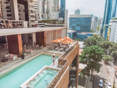 Waldorf Astoria Panama pool