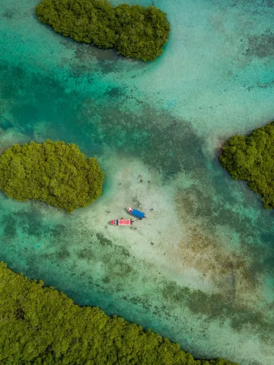 Aerial view of the turquoise Venas Azules channels in Portobelo National Park