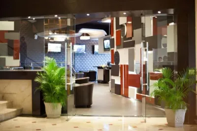 Plaza Paitilla Inn lobby