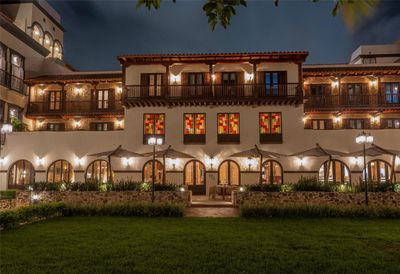 Hotel La Compañía exterior